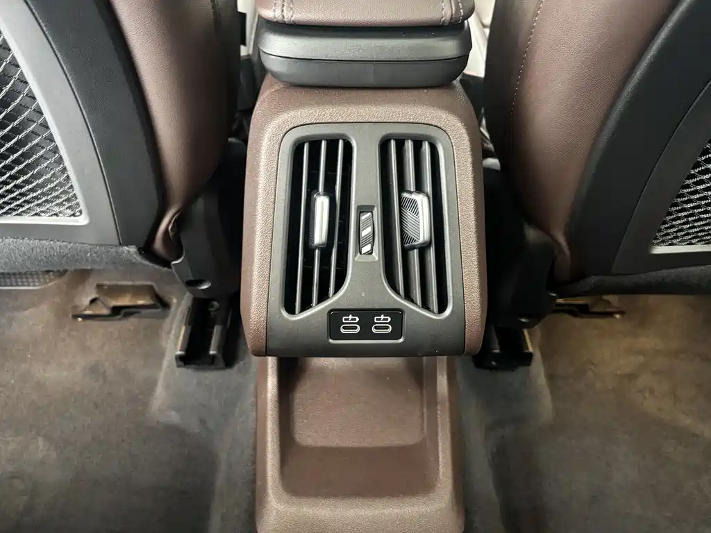 BMW X2 2025 — фото 18