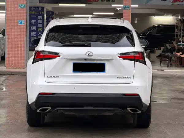 Lexus NX 2015