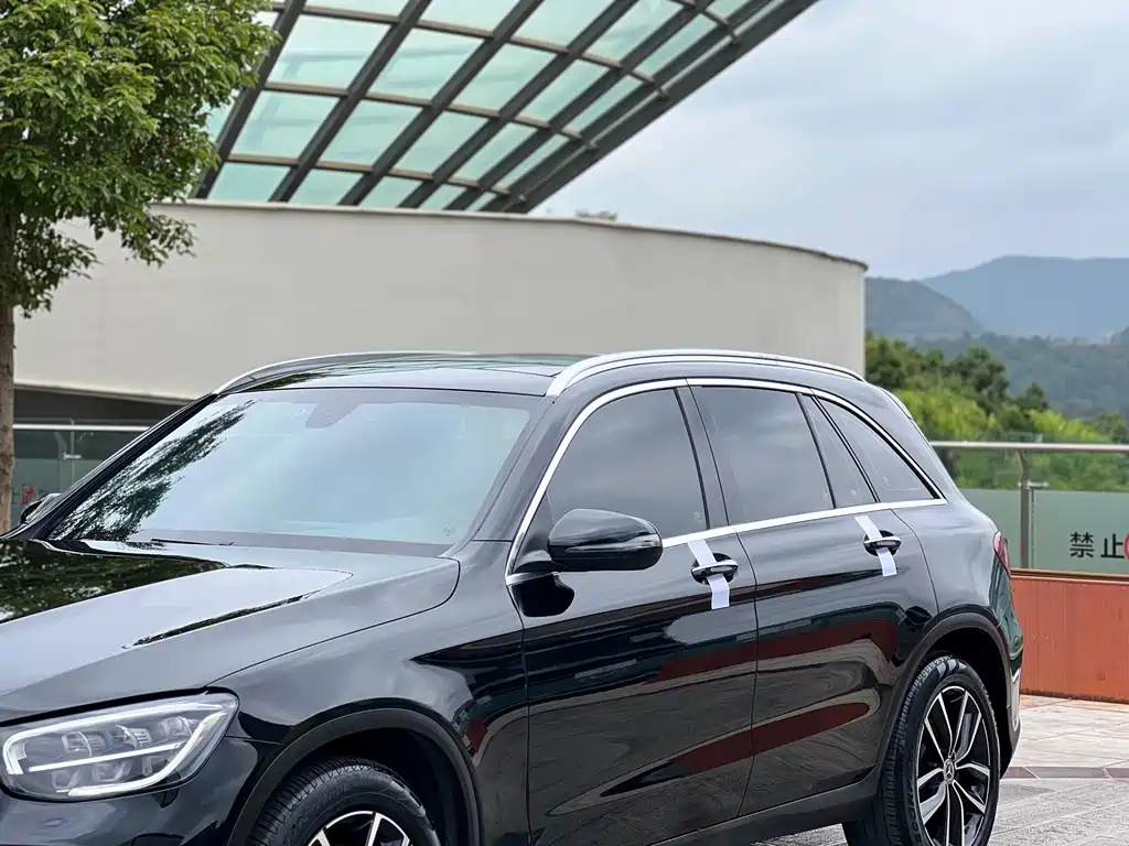 Mercedes-Benz GLC 2021 — фото 30