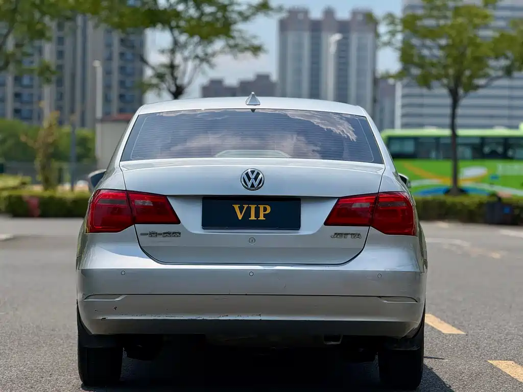 Volkswagen Jetta 2015