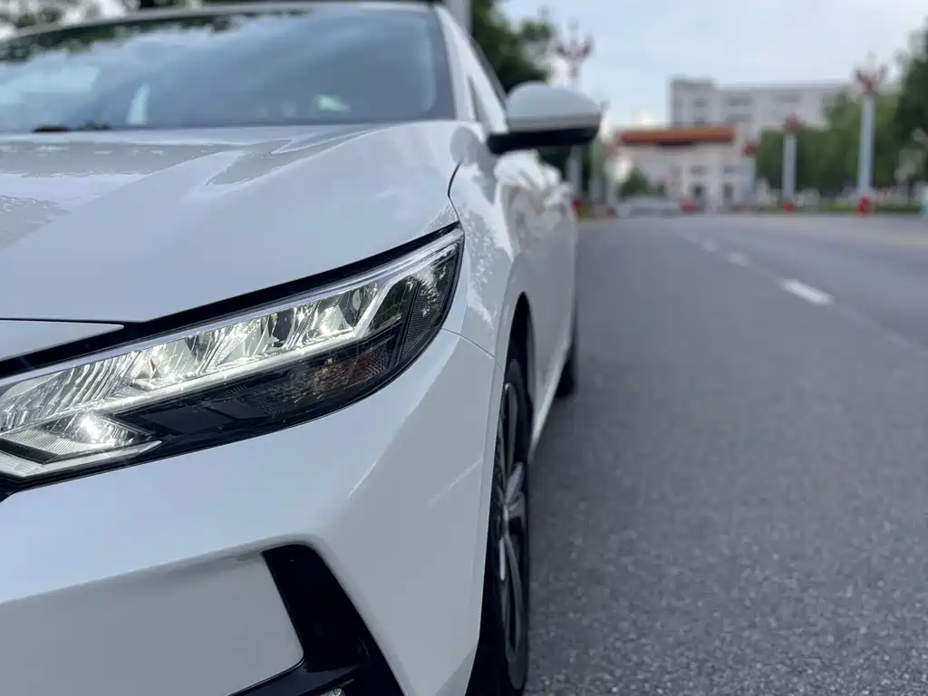 Nissan Sylphy 2019 — фото 18