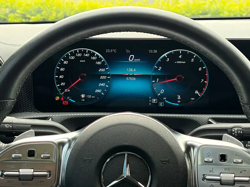 Mercedes-Benz A-Class 2022 — фото 20