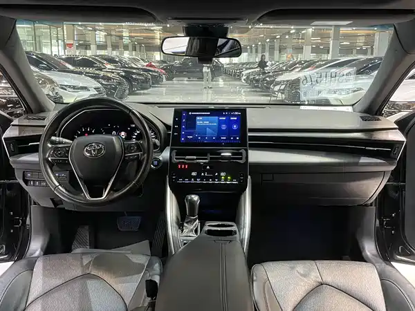 Toyota Avalon 2022