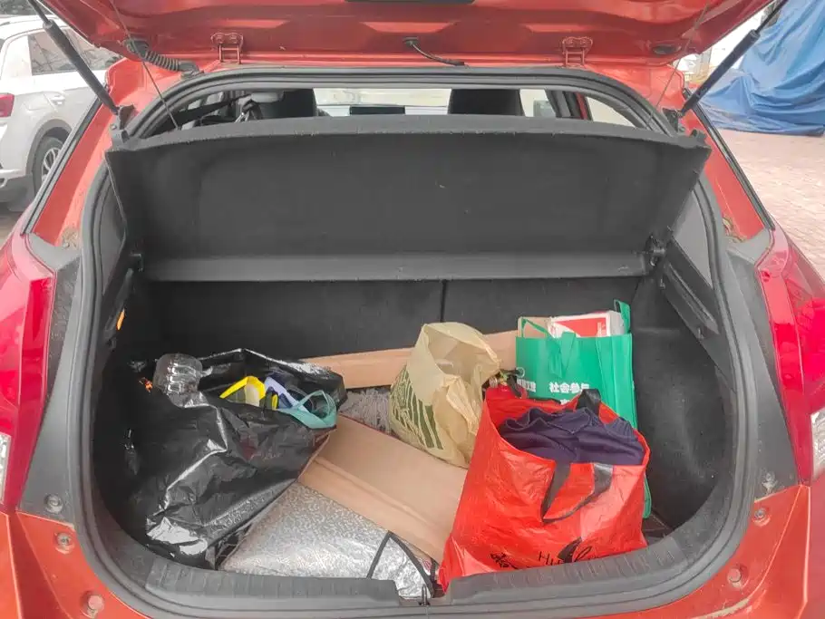 Toyota Yaris L 2015