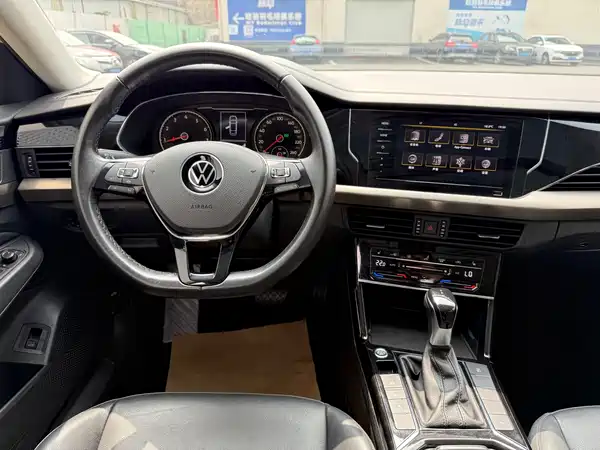 Volkswagen Passat 2020