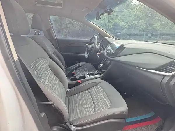 Chevrolet Cavalier 2018