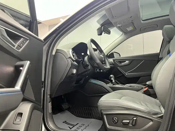 Audi Q2L 2022