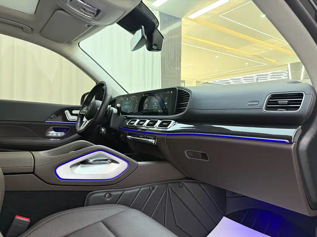 Mercedes-Benz GLE 2023 — фото 9