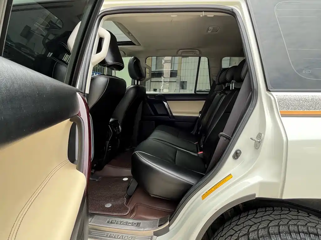 Toyota Prado 2017 — фото 14