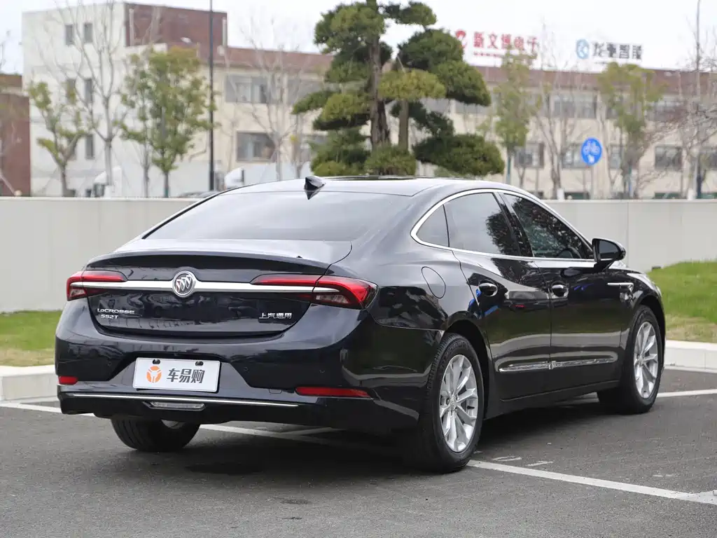 Buick LaCrosse 2022 — фото 21