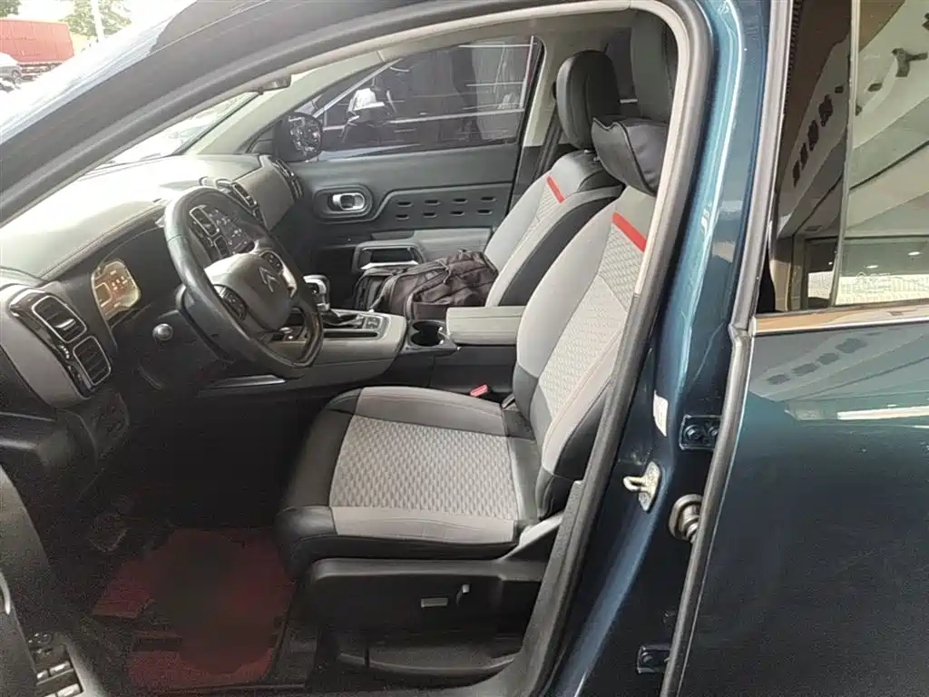 Citroen C5 AIRCROSS 2018 — фото 15