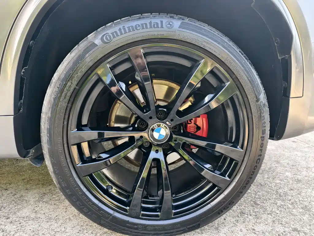 BMW X5 2018 — фото 23