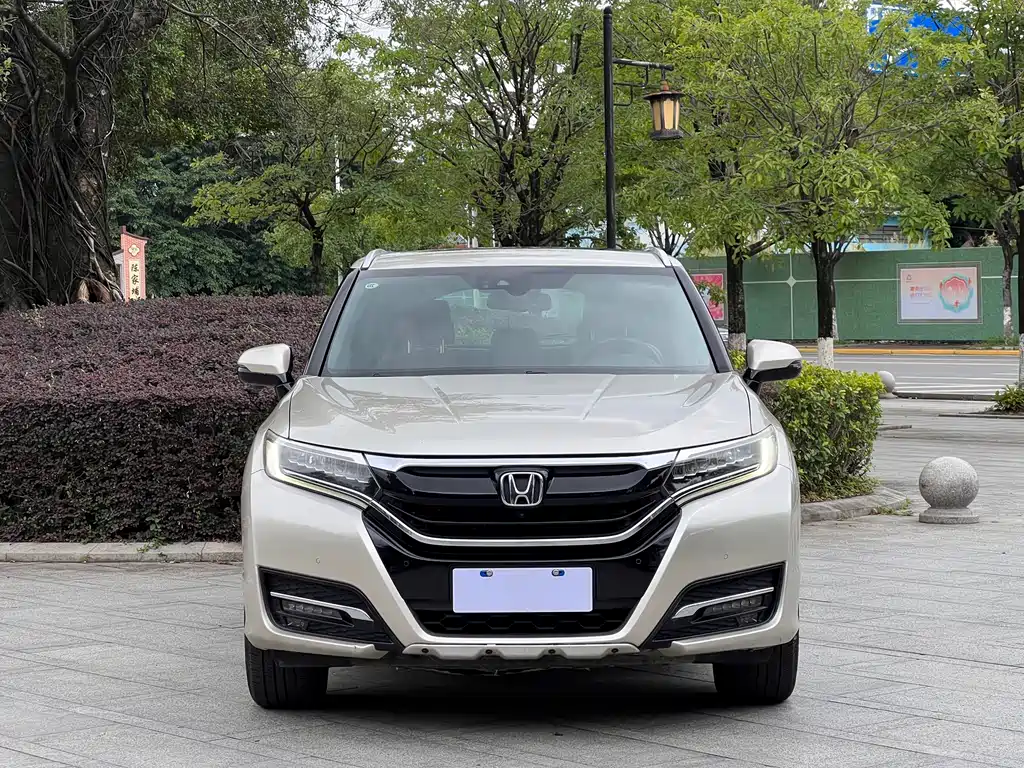 Honda UR-V 2017 — фото 2