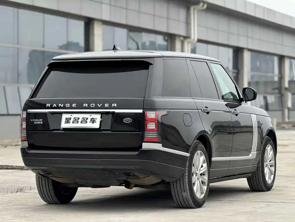 Land Rover Range Rover 2017 — фото 16
