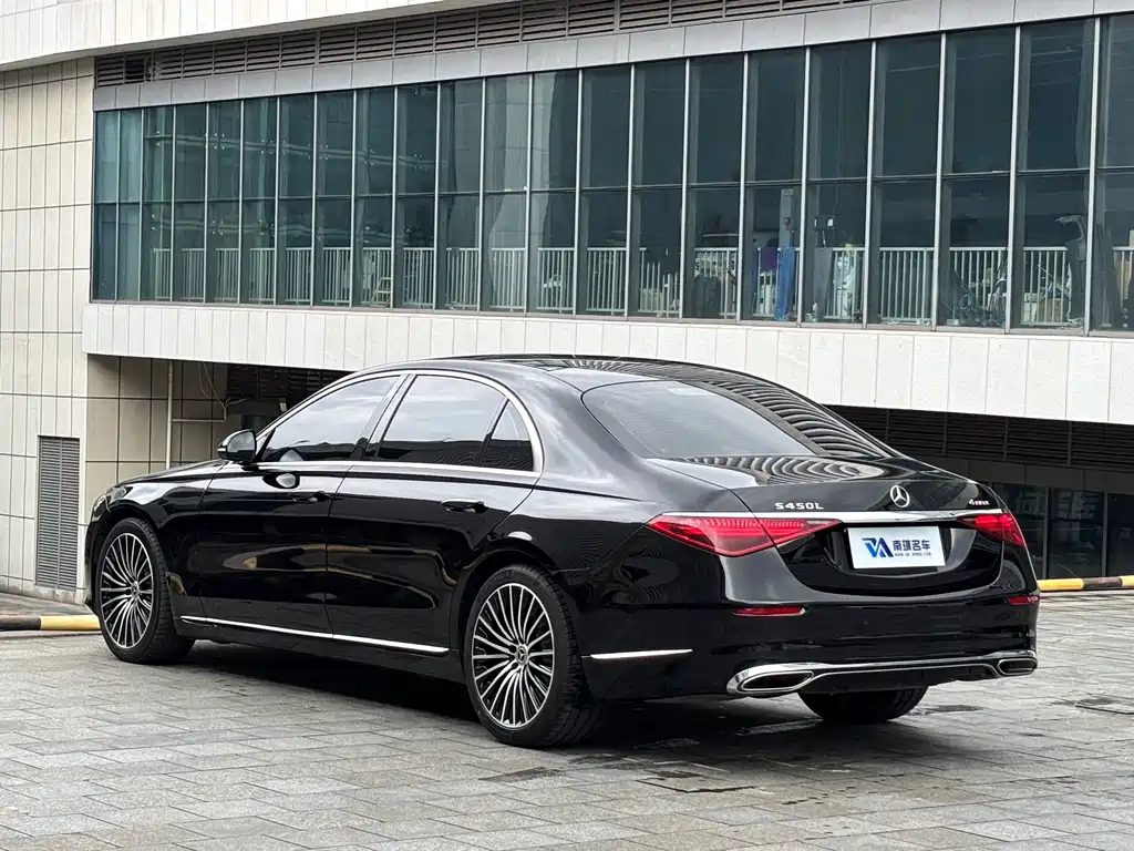 Mercedes-Benz S-Class 2024 — фото 3