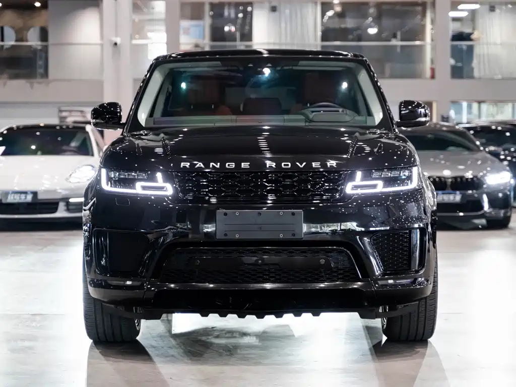 Land Rover Sport 2020 — фото 3