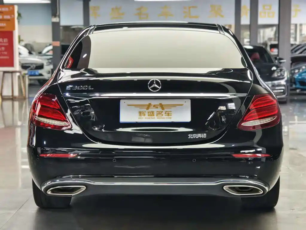Mercedes-Benz E-Class 2020 — фото 13