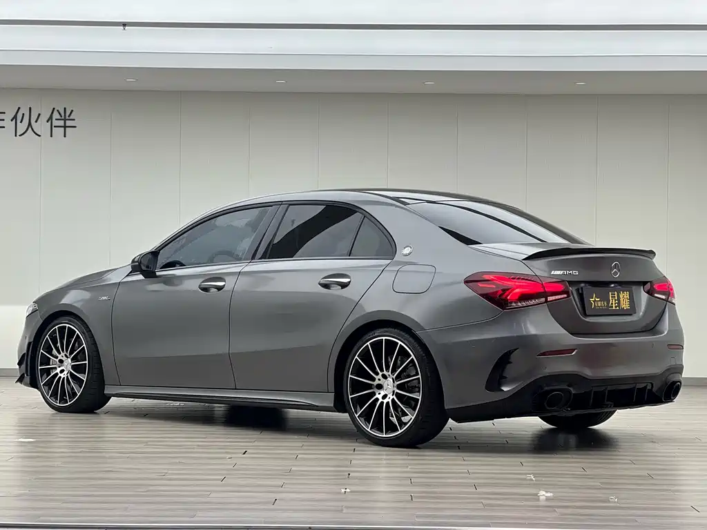 Mercedes-Benz A-Class AMG 2022 — фото 6