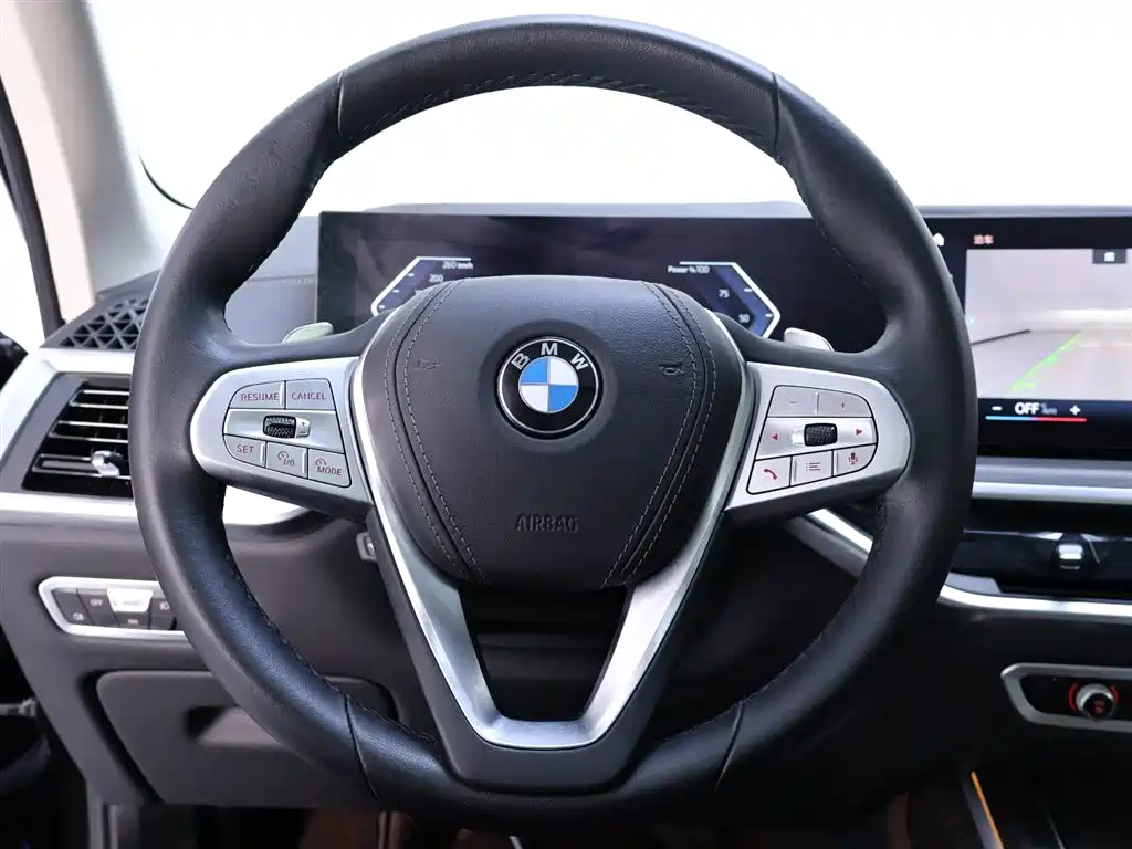 BMW X7 2023 — фото 16