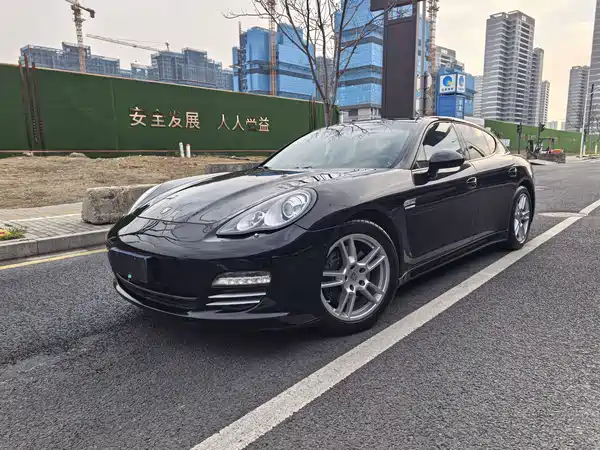 Porsche Panamera 2010