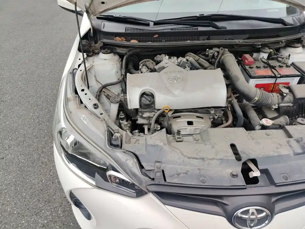 Toyota Yaris L 2019 — фото 20
