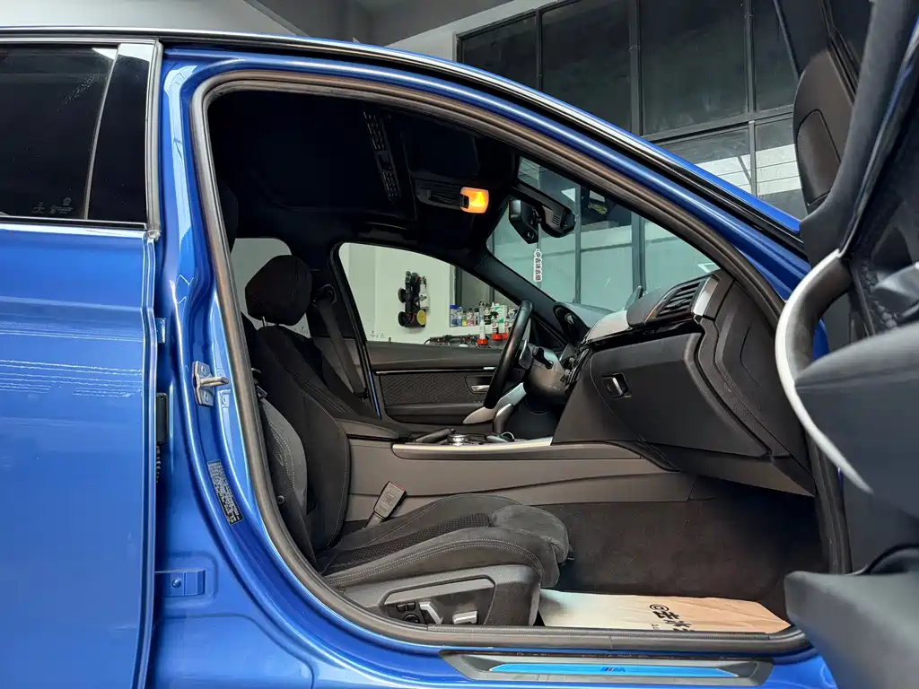 BMW 3 Series 2016