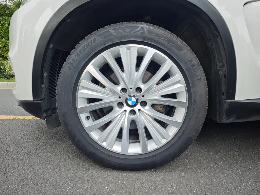 BMW X5 2015 — фото 22
