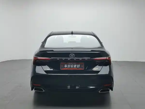 Toyota Avalon 2023