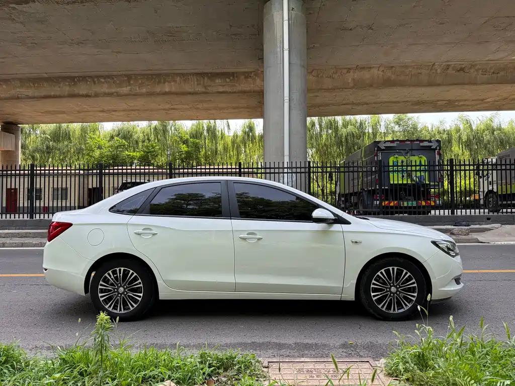 Buick Excelle 2017