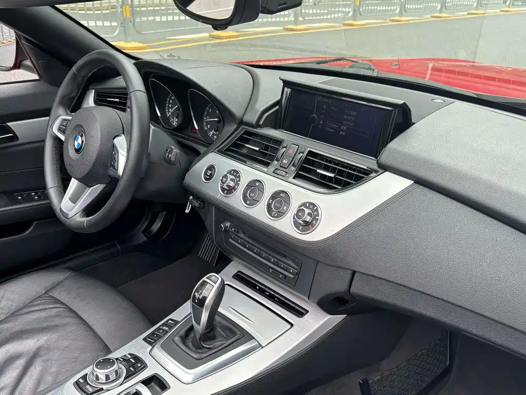 BMW Z4 2014 — фото 4
