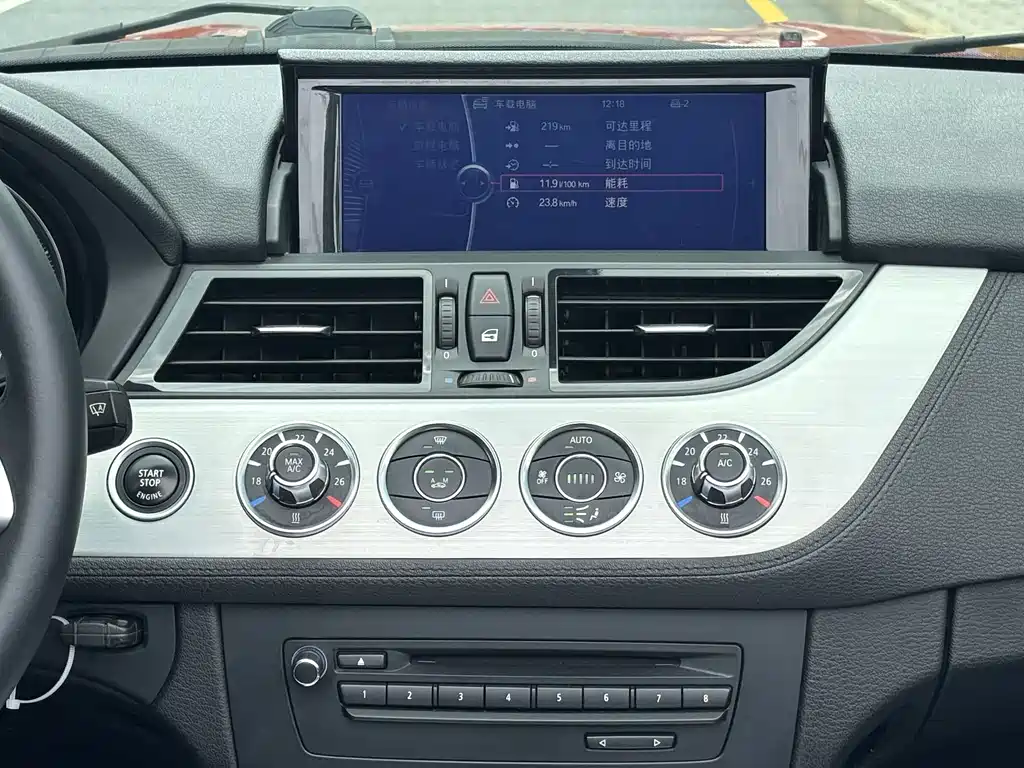 BMW Z4 2014 — фото 12