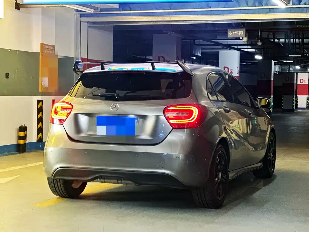 Mercedes-Benz A-Class 2015 — фото 3