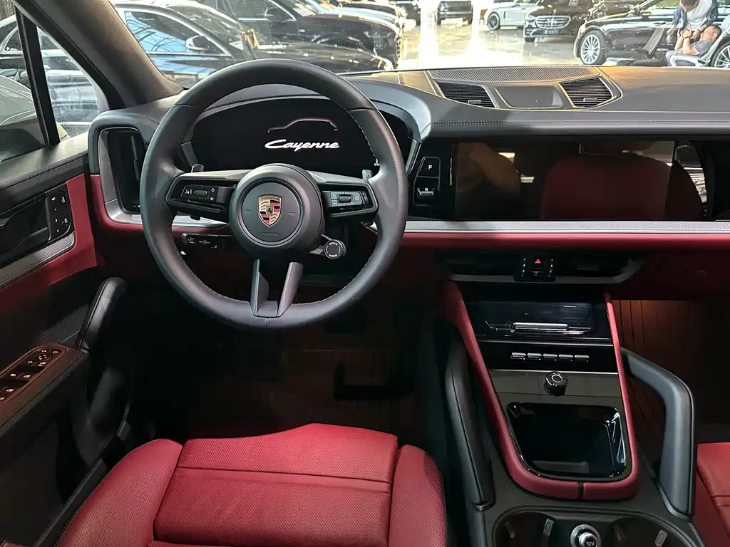 Porsche Cayenne 2025 — фото 15