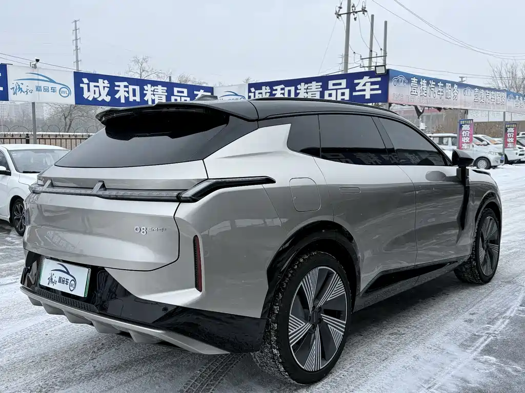 Lynk & Co 08 EM-P 2024 — фото 7