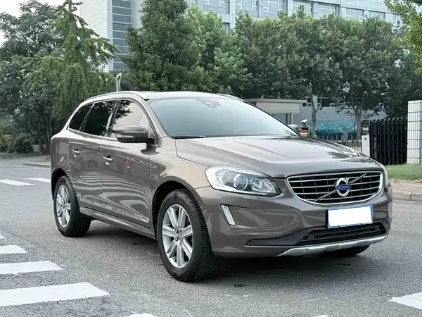 Volvo XC60 2015