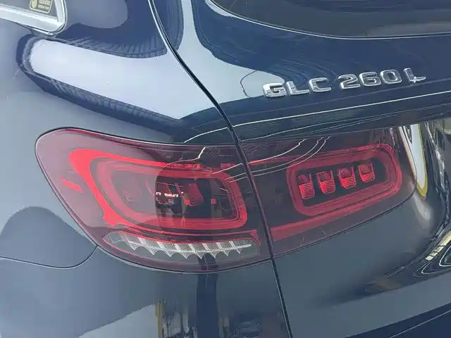 Mercedes-Benz GLC 2021 — фото 12