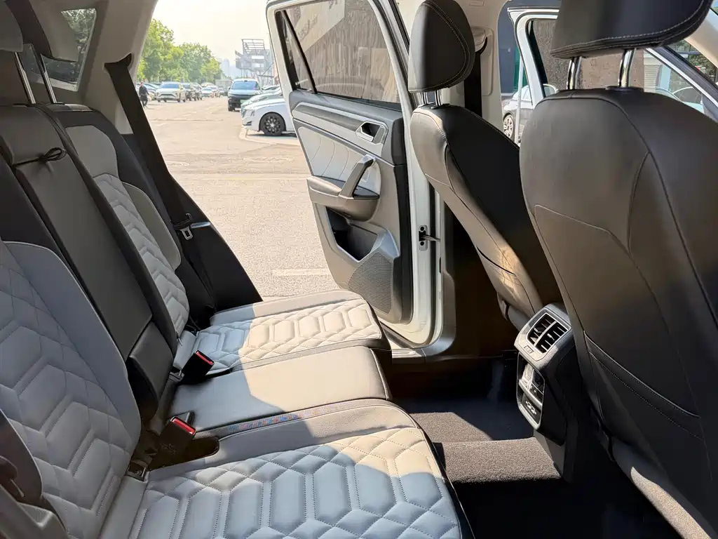 Volkswagen Tayron 2024