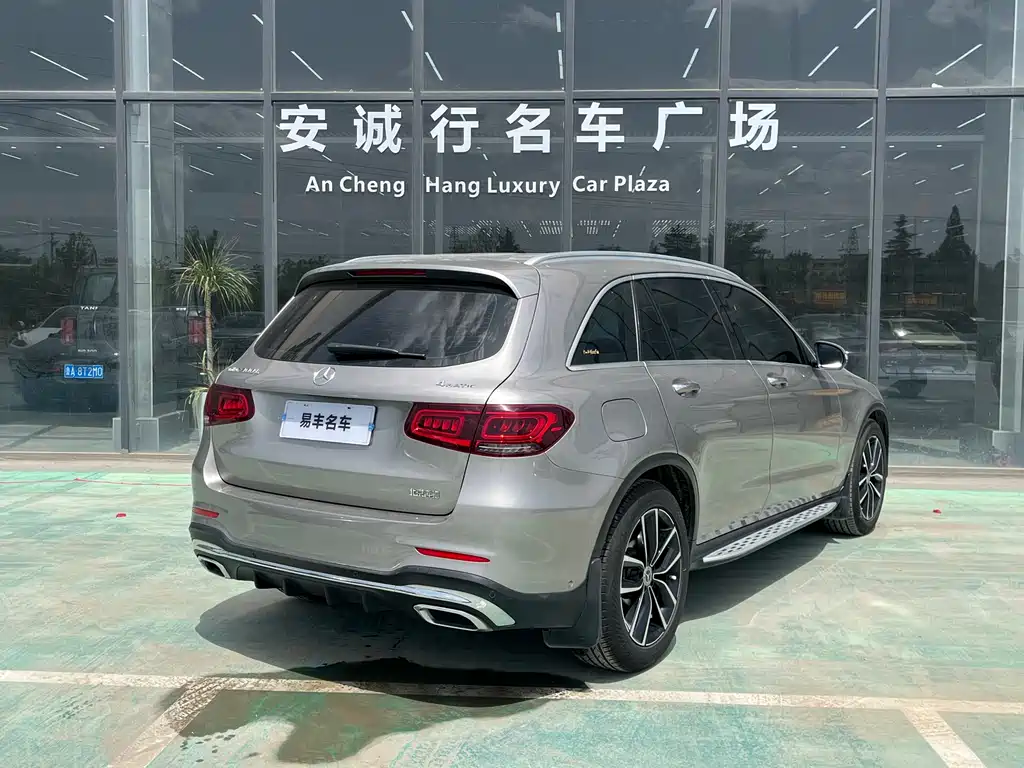 Mercedes-Benz GLC 2020 — фото 16