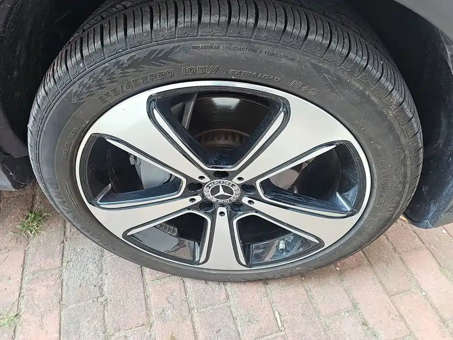 Mercedes-Benz GLC 2022