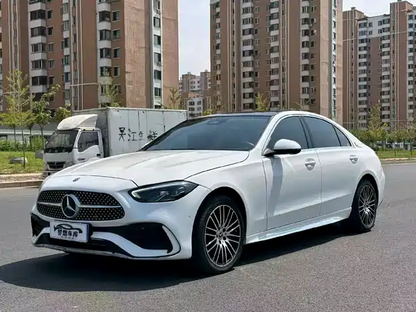 Mercedes-Benz C-Class 2023