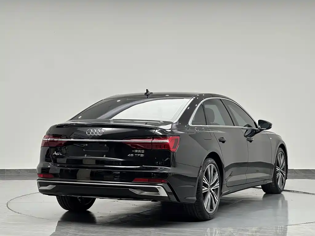 Audi A6L 2023 — фото 7