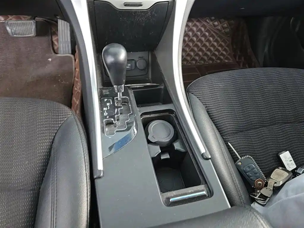 Hyundai Sonata 2016 — фото 14