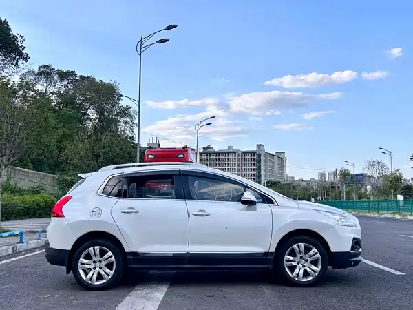 Peugeot 3008 2014