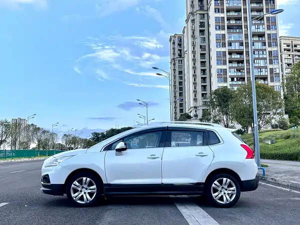 Peugeot 3008 2014