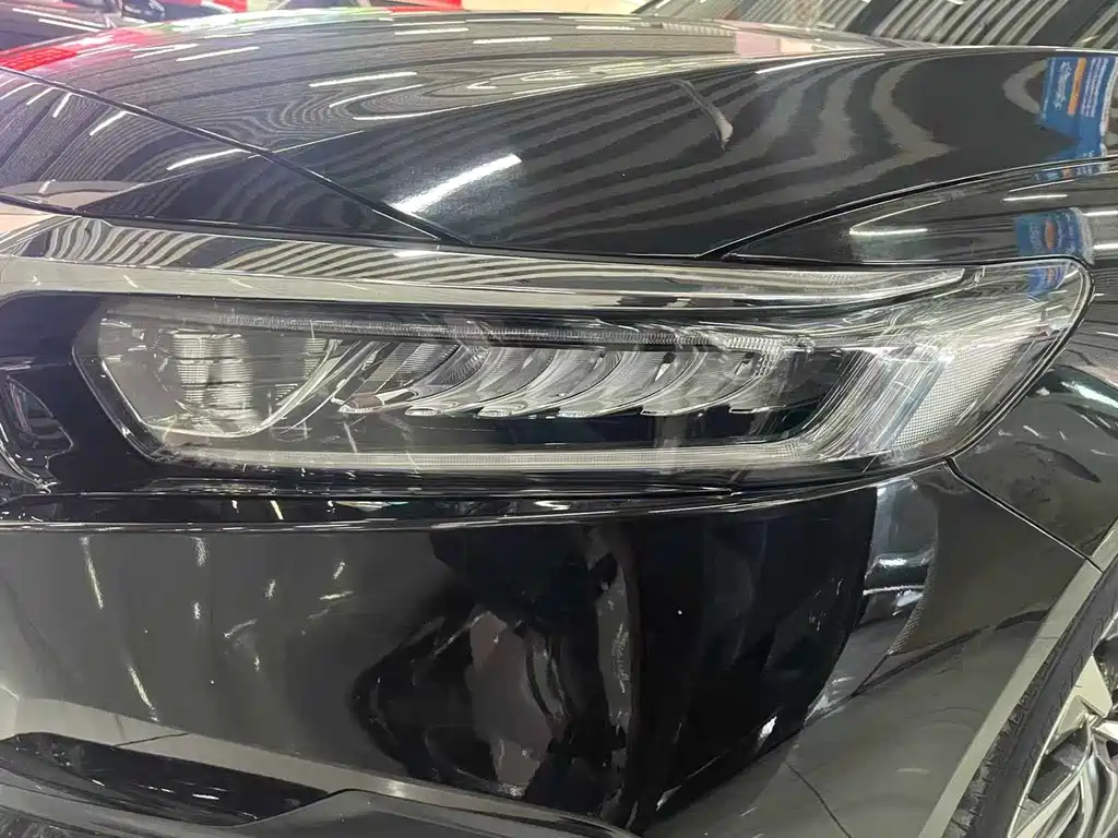 Honda Accord 2022 — фото 16