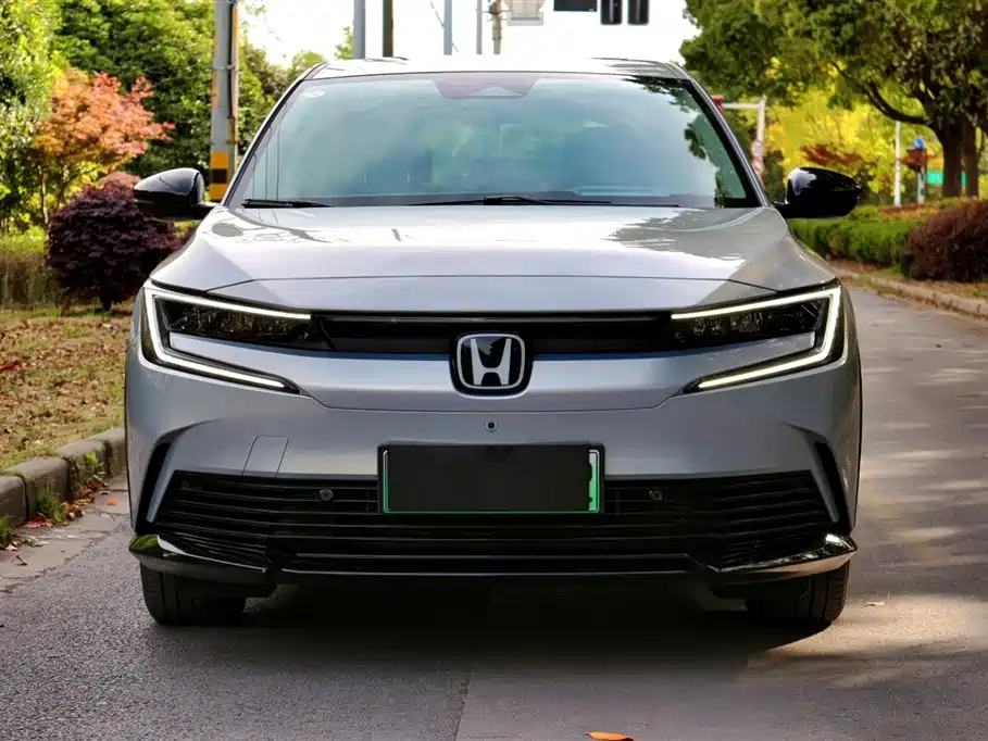 Honda e:NP2 2024 — фото 2
