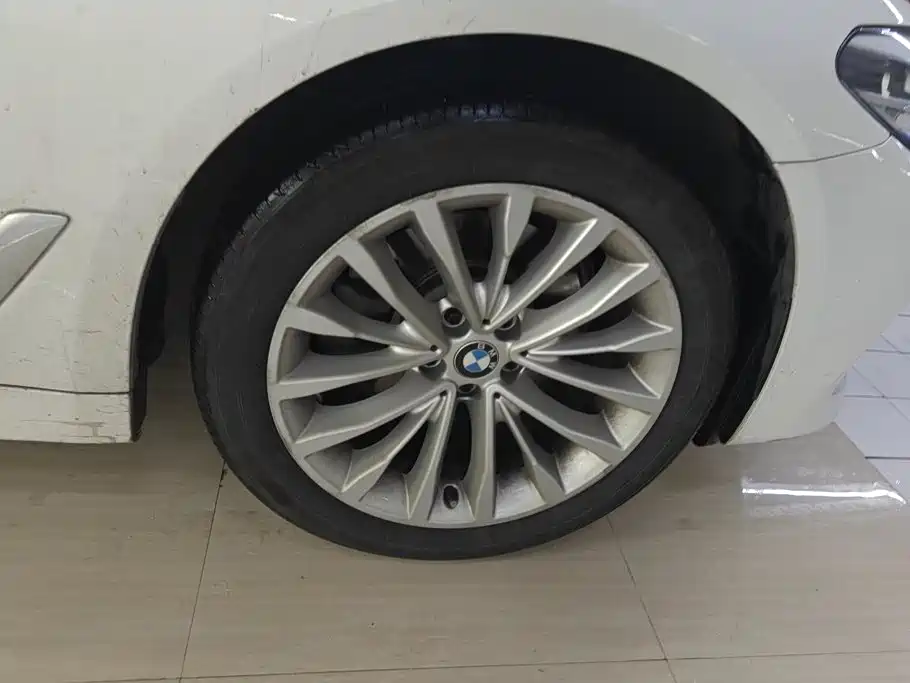 BMW 5 Series 2018