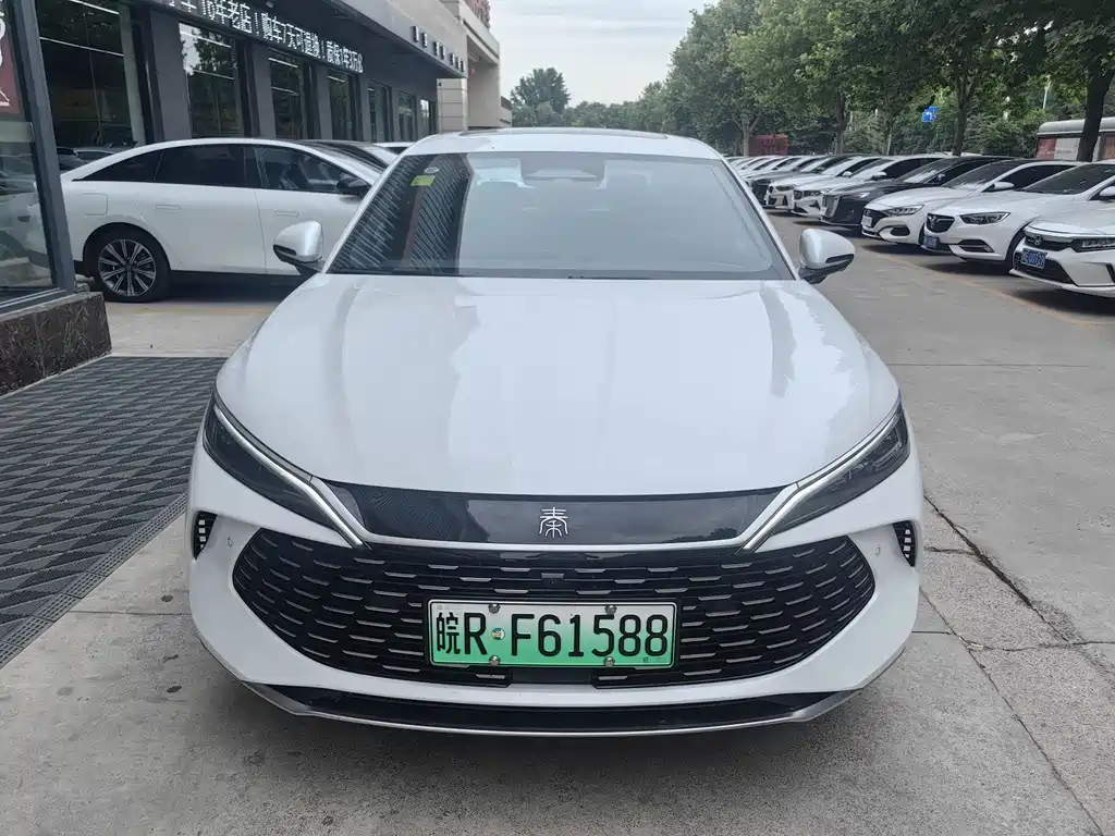 BYD Qin L 2025 — фото 3