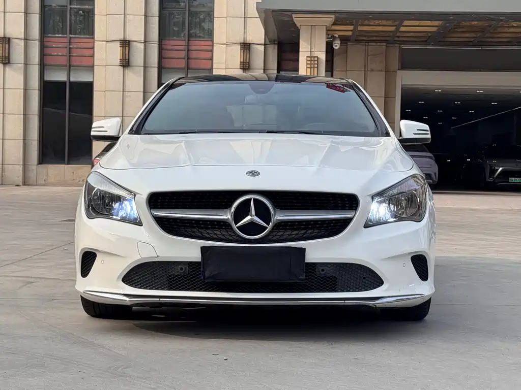 Mercedes-Benz CLA 2018 — фото 2