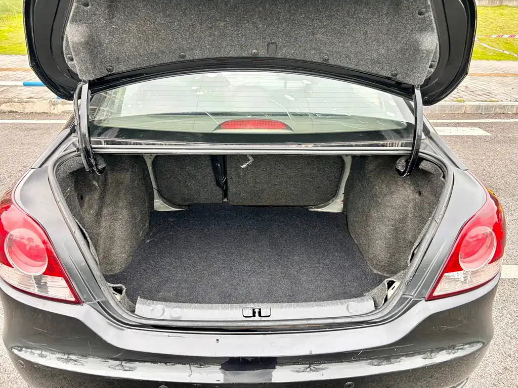 Volkswagen Lavida 2011